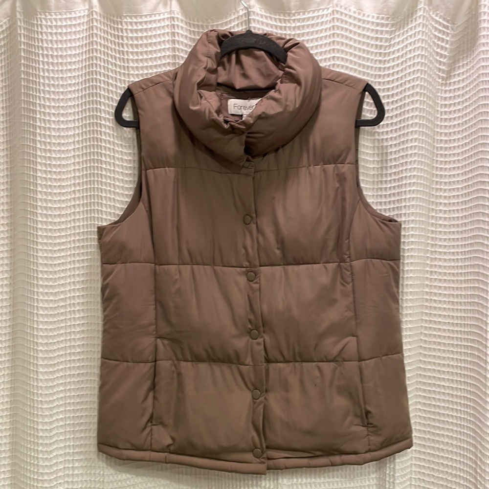 Forever 21 Brown Puffer Vest